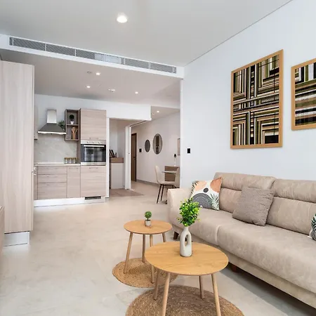 The Shoreline Luxury By Pmi Malta Daire